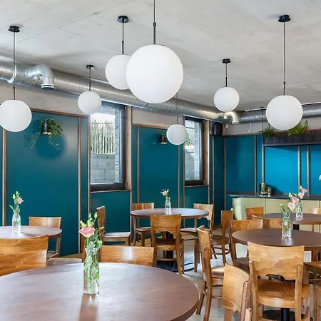 Niebo Do Wynajecia Alloggio in famiglia