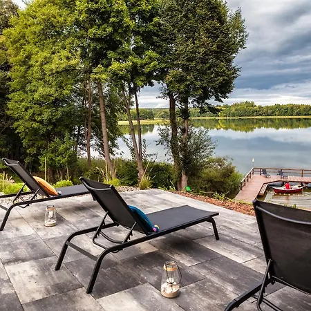 Niebo Do Wynajecia Alloggio in famiglia