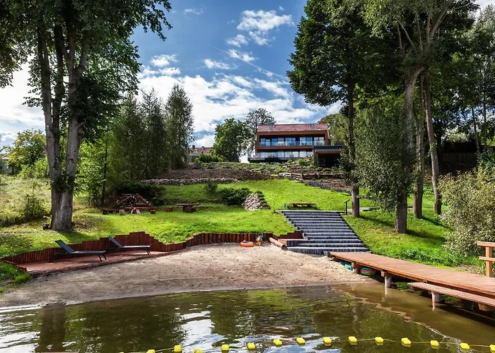 Niebo Do Wynajecia Проживание в семье