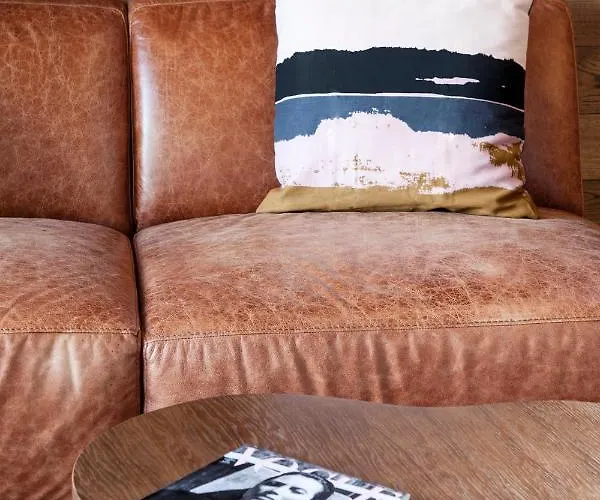 Niebo Do Wynajecia Homestay Lukta